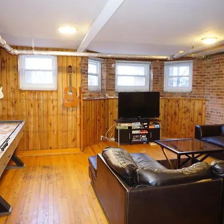 Wrigley Hostel - Chicago (Adults Only)-3